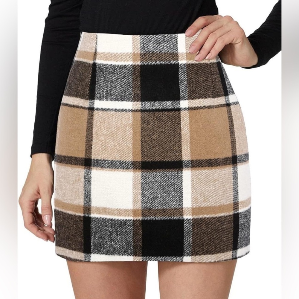 Plaid Tan and Black Wool Women's Skirt